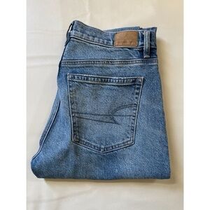 American Eagle Mom jeans